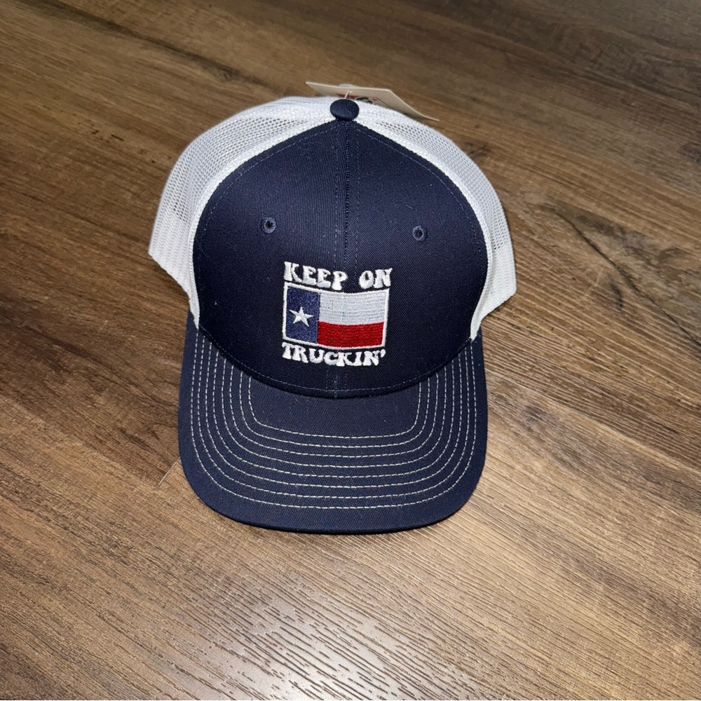 NWT Keep on Truckin Texas Trucker Baseball Cap